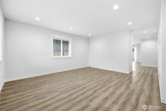 Nice sized living room.