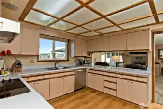 Large kitchen