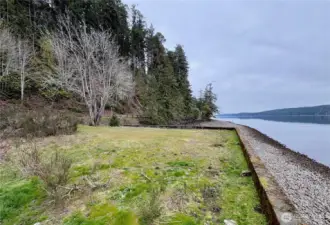 Hood Canal • Hwy 101 Waterfront Lot