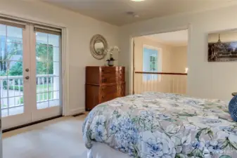 Guest suite shares balcony