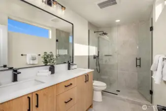 Photo of staged model home 5716