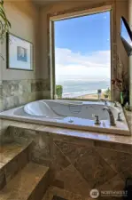 So perfect for a relaxing soak while you watch the wave roll in.