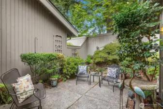 Enjoy your own fully fenced private oasis.