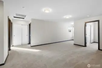 Oversized Familyroom
