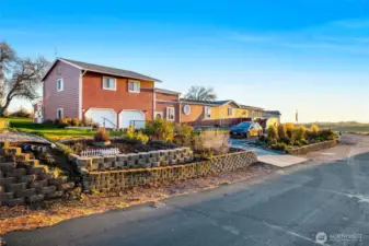 Beautifully maintained exterior and mature landscaping.