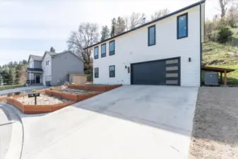 Built in 2021, this home is like new construction.