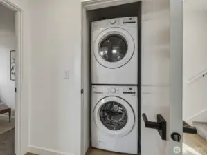 Stackable washer and dryer included