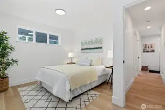 Main level bedroom#2
