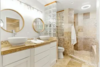 Spa style primary full bath