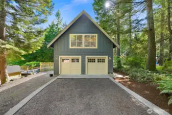 Attached 2 car garage