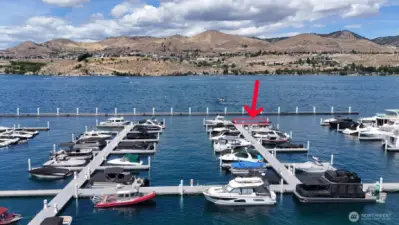 Sunset Marina Lake Chelan 33.58' Boat Slip - EDE2