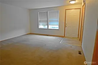 16413 Living Room