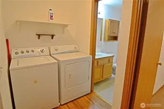16415 Laundry