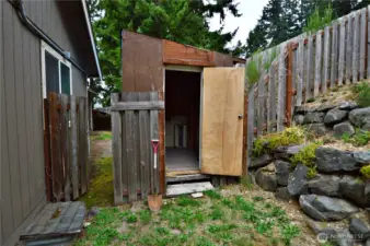 16415 Shed