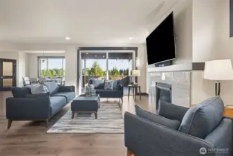 Let the light shine in with all the windows!