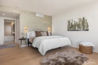 Great Natural Light Throughout
