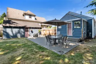 detached garage side door