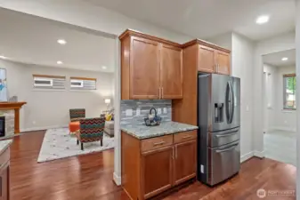 All new stainless steel appliances, Granite slab countertops