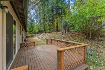 Large deck out back.