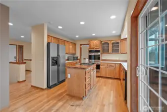 Main Level - Kitchen