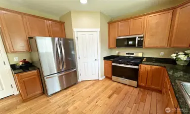 Brand new stainless steel Refrigerator, Microwave & Gas Stove/Oven!