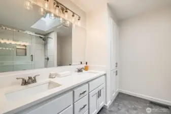 BEAUTIFULLY UPGRADED PRIMARY BATHRM SUITE W/ QUARTZ COUNTERS, DUAL SINKS, & UPDATES THROUGH OUT.
