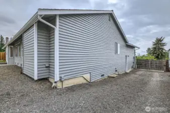 DEDICATED PARKING FOR THIS HOME IS IMPRESSIVE: DOUBLE RV SPACE OR BOAT PARKING, SECURE GATE. OR SIX CARS EASY.