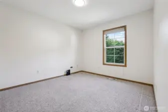 Upstairs Bedroom #4