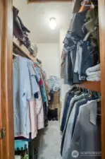 Walk-in Closet