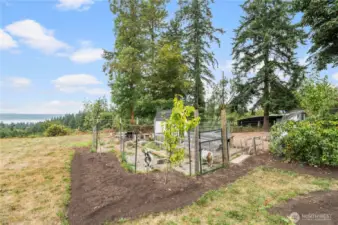 Already set-up for your hobby farm.