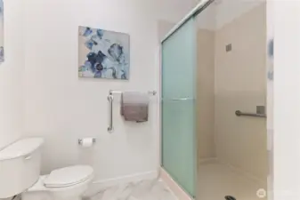 Bath Fitter shower with easy access handles