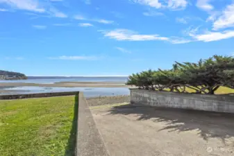 Scatchet Head community has two boat launches.