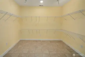 Primary suite spacious closet