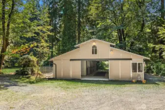 Equestrian Amenities