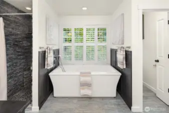 Spa-like Primary Bathroom