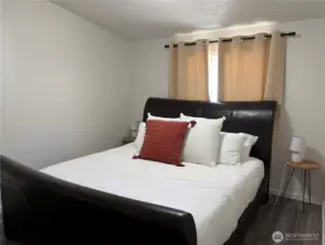 2nd guest room