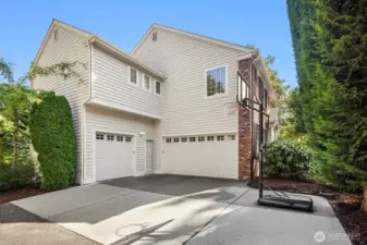 Three car garage