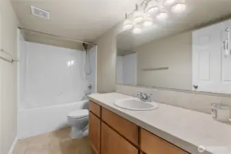 Ground floor full bathroom