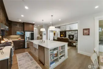 ~Perfect for entertaining~