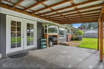 Covered Patio.