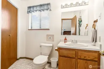 Guest bathroom upstairs