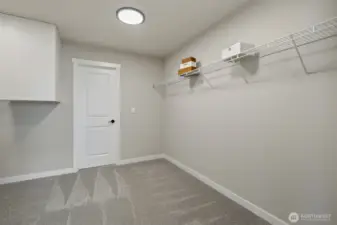 Photos are of another home in the community and are for illustration purposes only to reflect typical finishes.  May depict seller enhancements.  Colors and options may vary.