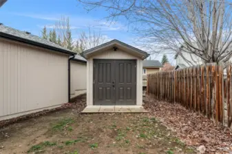 Storage shed