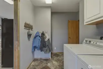 Laundry/Mudroom