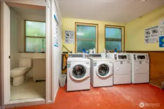 Shared Laundry room (basement)