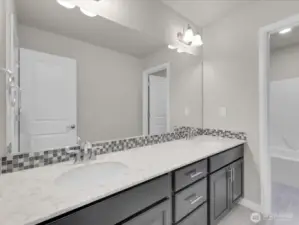 Upstairs second bathroom