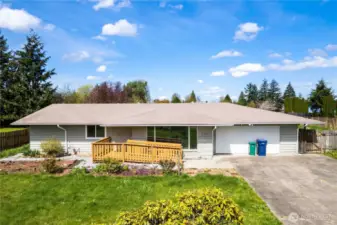 Located close to freeway access, parks and amenities.