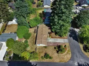 10,000 SF Corner Lot