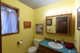 half bath main level