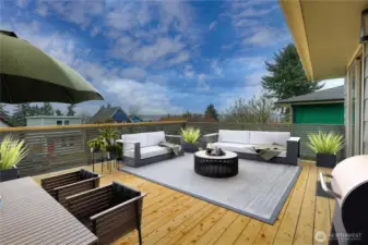 virtually staged. Bring your vision and make this brand new deck your dream space!